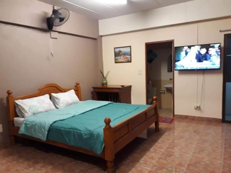 Baan Aranya Appartement Chiang Mai Buitenkant foto
