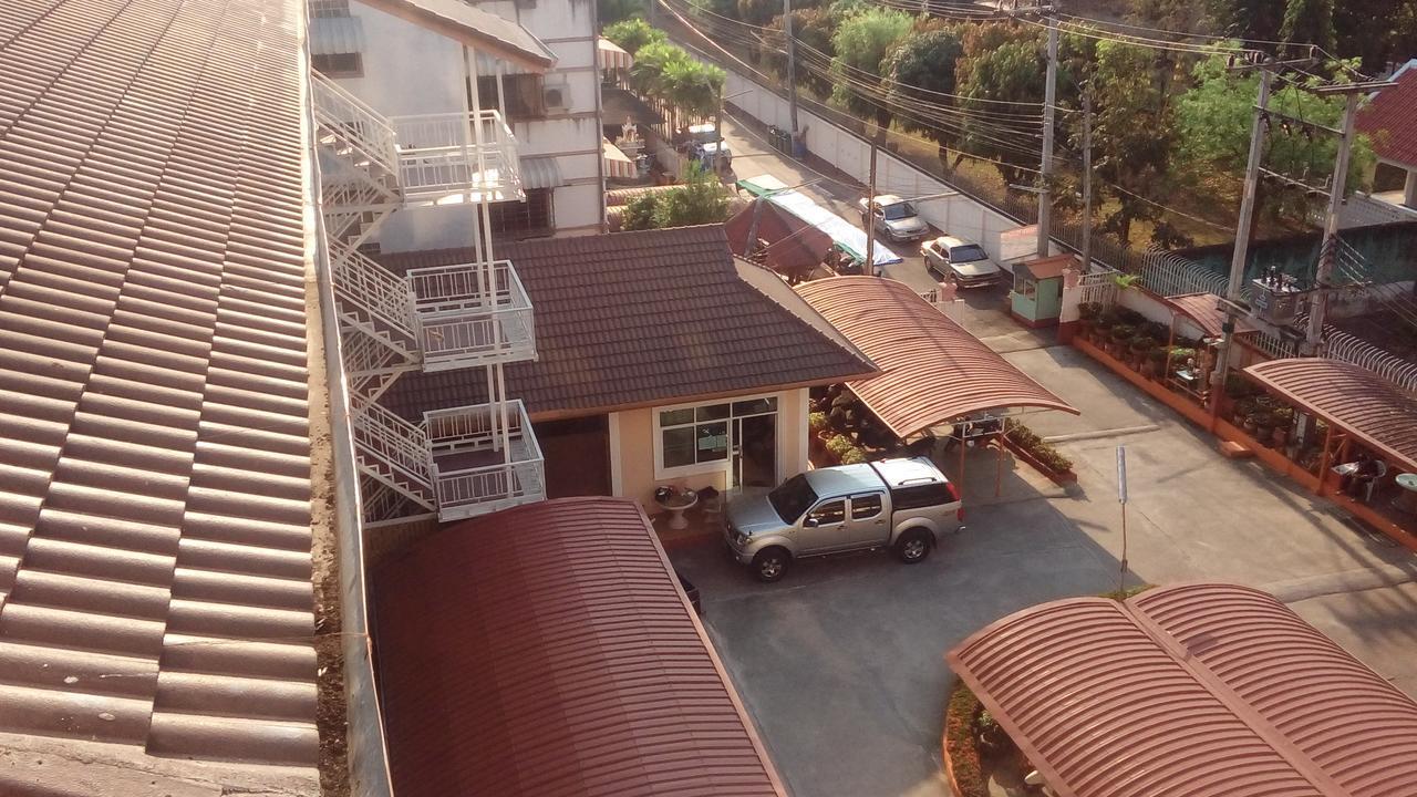 Baan Aranya Appartement Chiang Mai Buitenkant foto